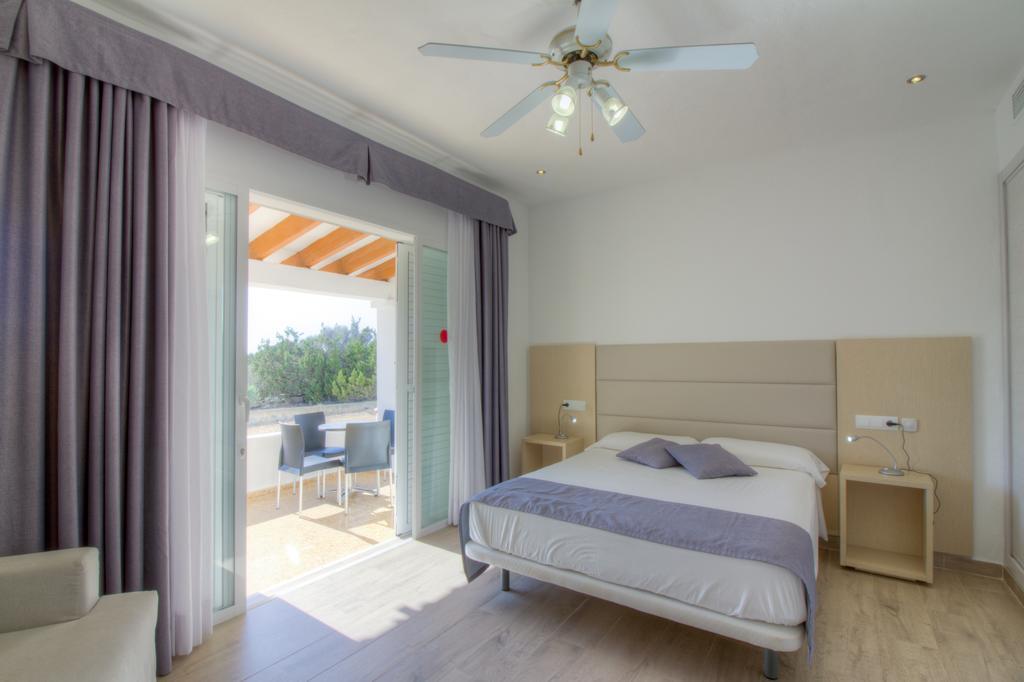 Hotel Playa Es Pujols